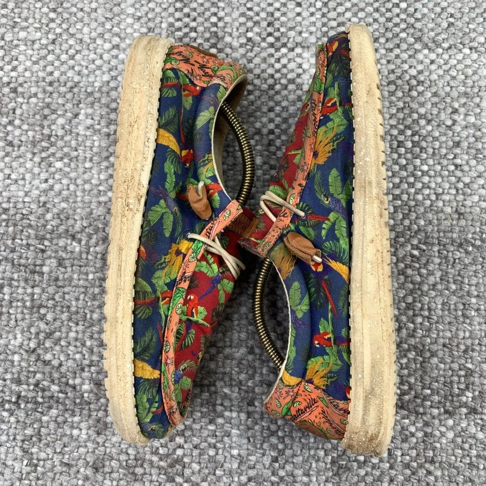 Hey Dude Wally Margaritaville Loafers Mens Size 8 Multi Color Tropical Parrot